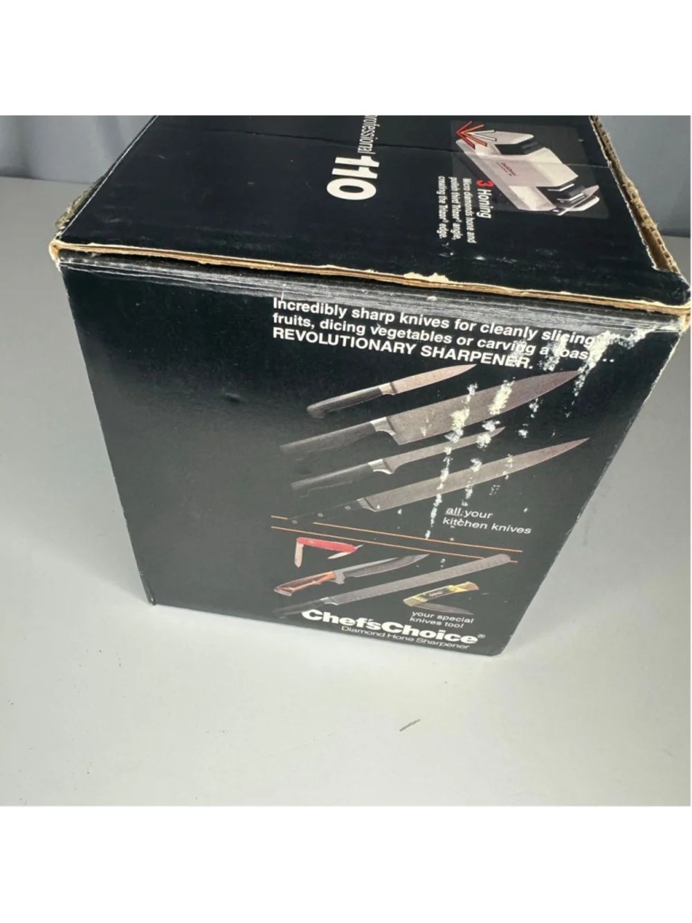 New in Box Chef's Choice Professional 110 Black Diamond Hone Knife Sharpener